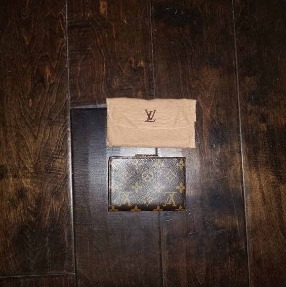 Louis Vuitton Monogram French coin purse Wallet - Picture 3 of 8